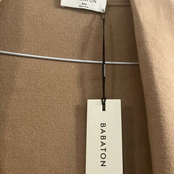 Ty Short Cardigan (Babaton) - Picture 3 of 4